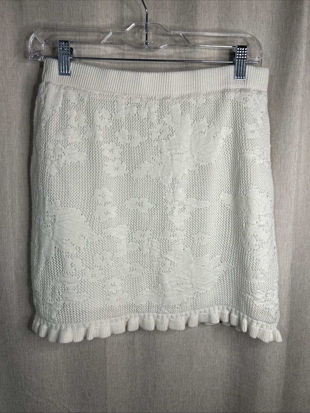 Freshman 1996 White Crochet Knit Mini Skirt Lined Ruffle Hem Pull On Size Medium